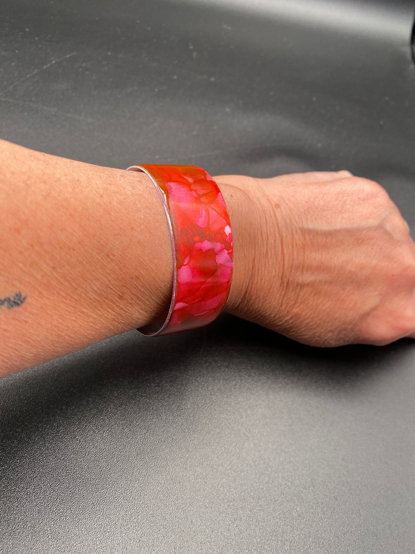 Aluminum Cuff (Rose Red)