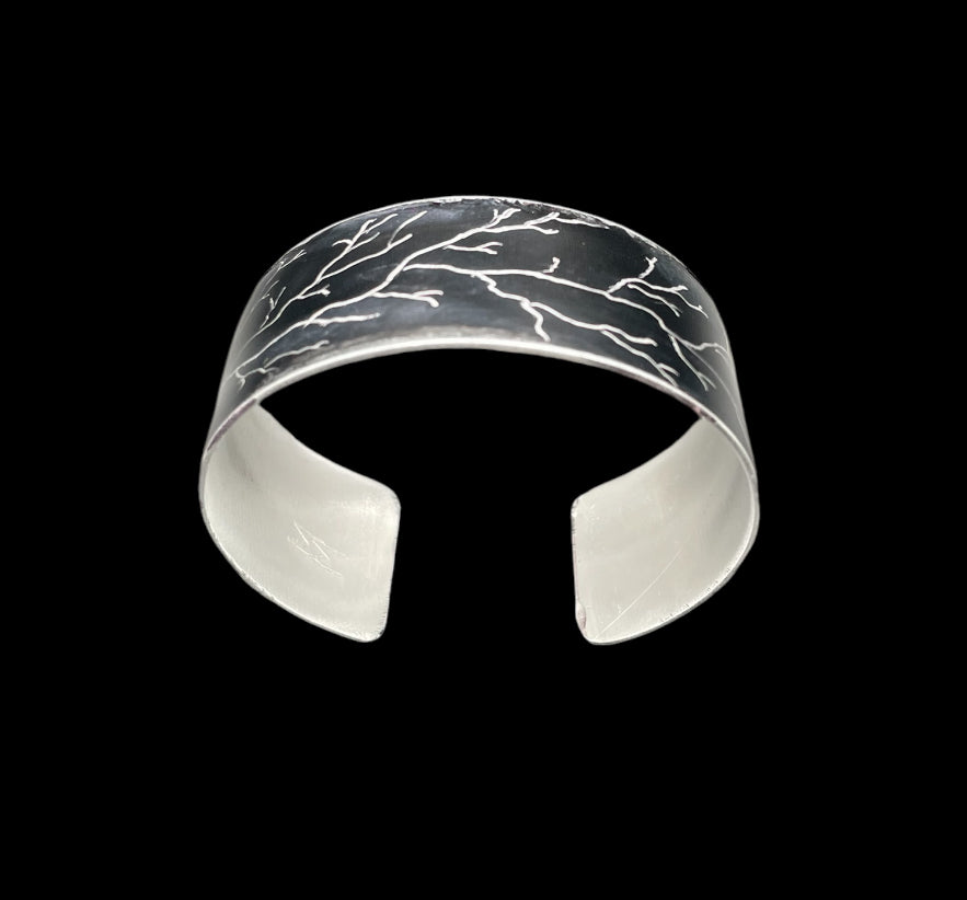 Aluminum Cuff (Black)