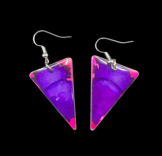 Aluminum Triangle Earrings (Deep Purple)